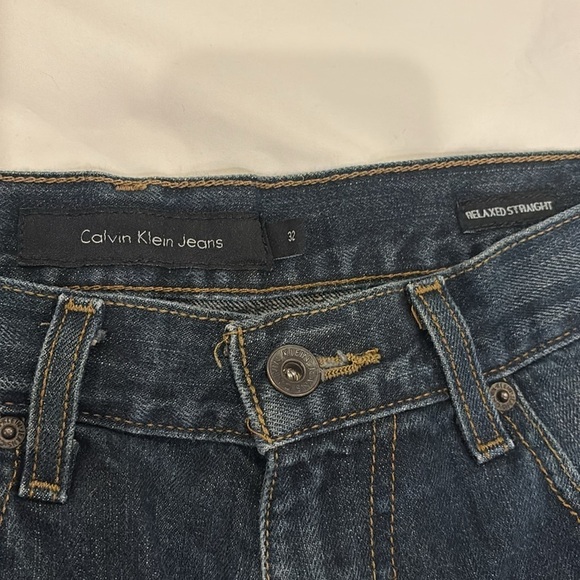 Calvin Klein Relaxed Straight Men's Dark Blue Jeans - Picture 4 of 5